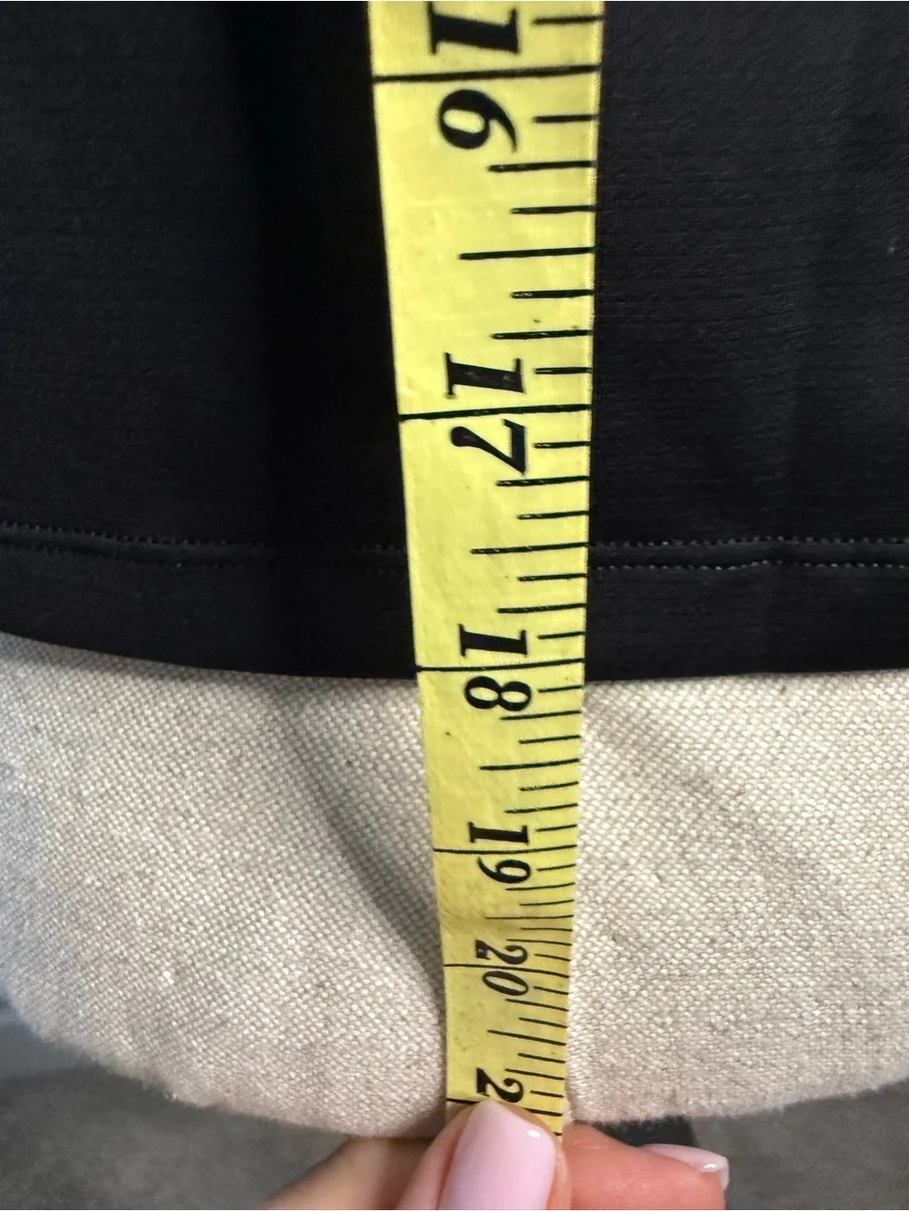 lululemon athletica Black Crewneck Sleeveless Tank